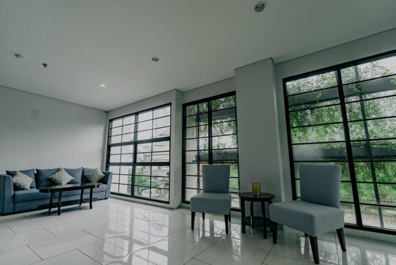 Mendjangan Residence Jakarta Buitenkant foto